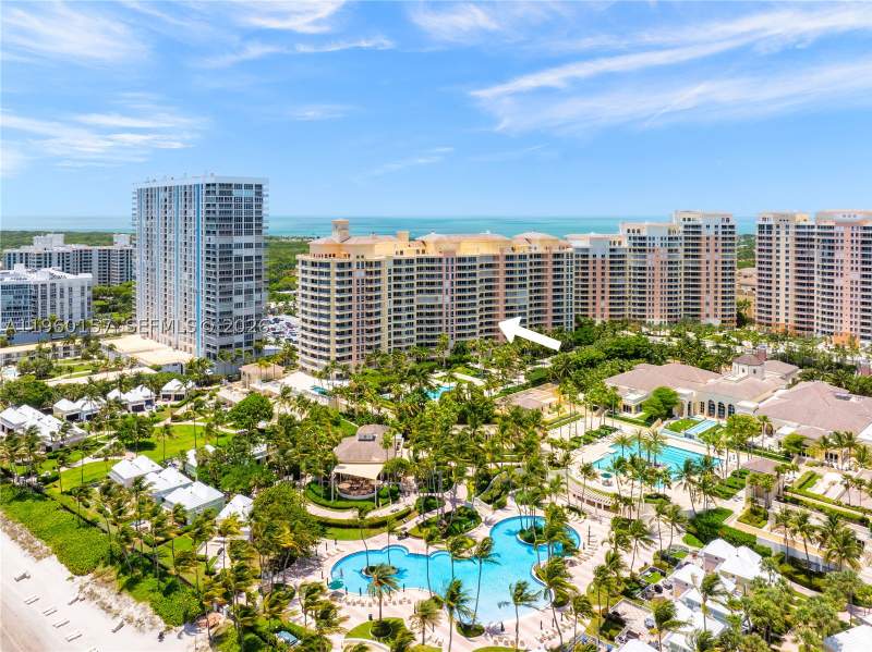 3 bedroom Condominium at 799 Crandon Blvd 605, Ocean Tower One Condo, Key Biscayne — photo 3