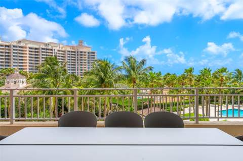 799 Crandon Blvd 605, Key Biscayne FL - photo 7 of 77