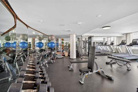 1100 West Ave 1522, Miami Beach FL - photo 18 of 24