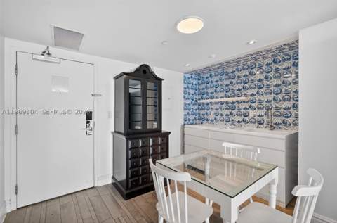 1100 West Ave 1522, Miami Beach FL - photo 6 of 24