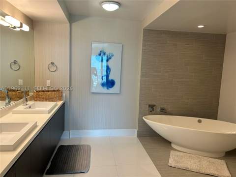 300 Sunny Isles Blvd 4-2305, Sunny Isles Beach FL - photo 18 of 66