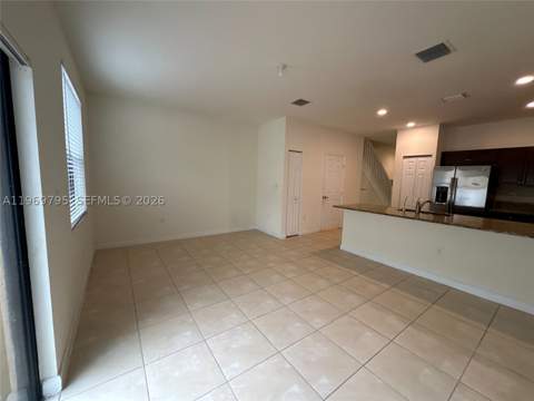 9374 W 32nd Ln, Hialeah FL - photo 8 of 48