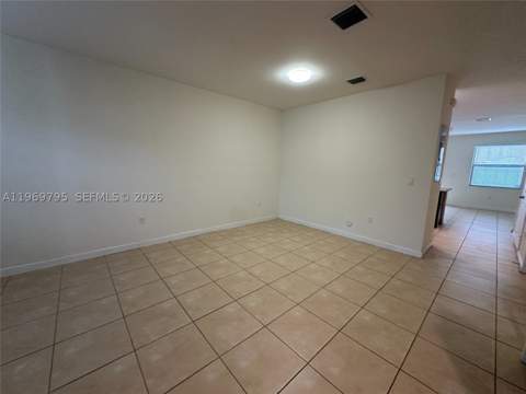 9374 W 32nd Ln, Hialeah FL - photo 9 of 48
