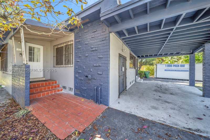2 bedroom SingleFamilyResidence at 890 NE 138th St, Irons Manor High Pine Add, North Miami — photo 1