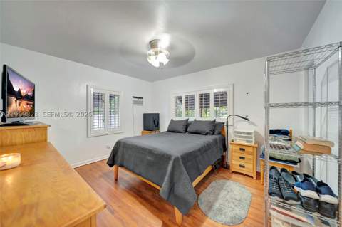 890 NE 138th St, North Miami FL - photo 18 of 47
