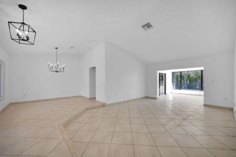 10321 SW 116th Avenue, Miami FL - photo 11 of 61