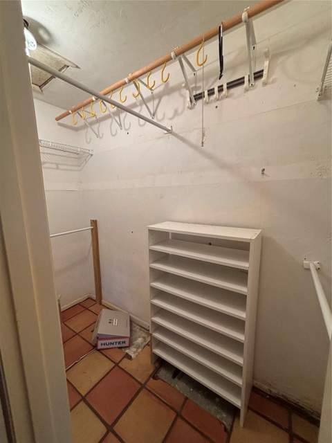 9261 SW 68th Street, Miami FL - photo 11 of 24