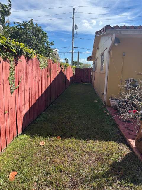 9261 SW 68th Street, Miami FL - photo 21 of 24
