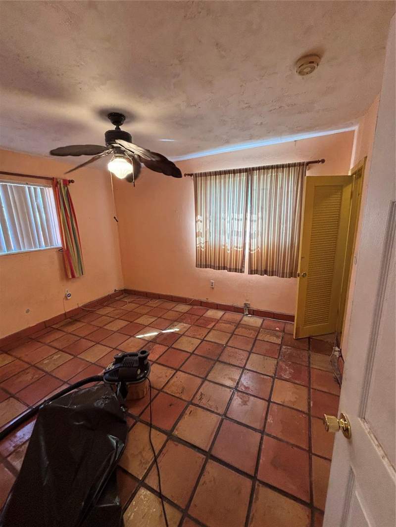 4 bedroom SingleFamilyResidence at 9261 SW 68th Street, Palace Marvelous Homes, Miami — photo 5