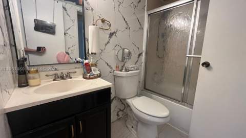 16465 NE 22nd Ave 514, North Miami Beach FL - photo 16 of 17