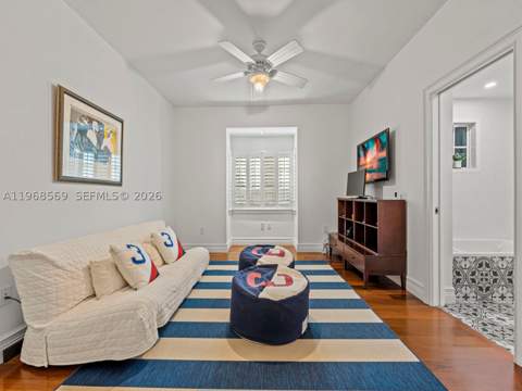 7218 SW 54th court, Miami FL - photo 14 of 47