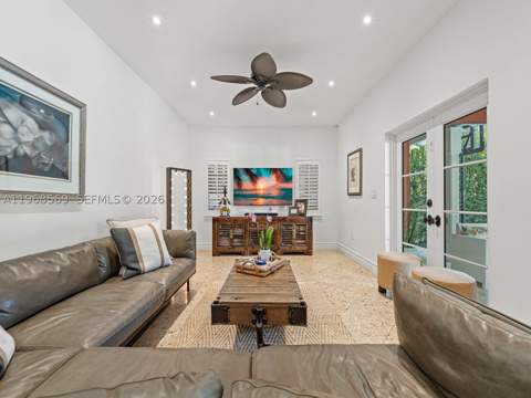 7218 SW 54th court, Miami FL - photo 16 of 47