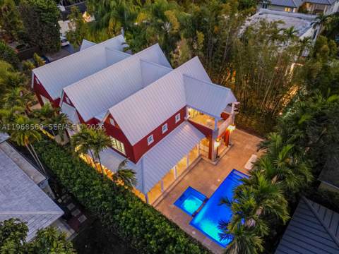 7218 SW 54th court, Miami FL - photo 6 of 47