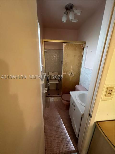 812 Columbus Blvd, Coral Gables FL - photo 15 of 19