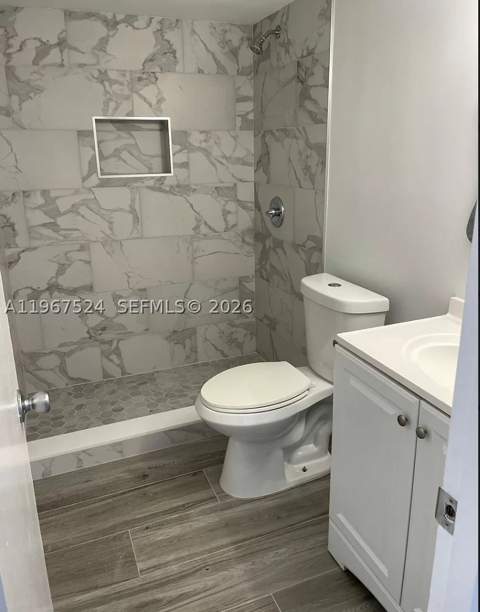 20400 NW 7 106, Miami Gardens FL - photo 8 of 10