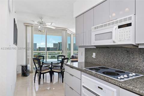 16400 Collins Ave 744, Sunny Isles Beach FL - photo 17 of 36