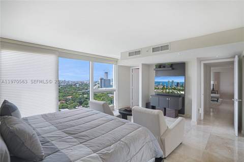 2101 Brickell Ave 1812, Miami FL - photo 19 of 58