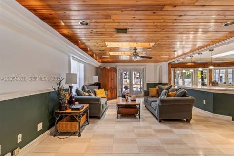15005 SW 148th St, Miami FL - photo 12 of 40