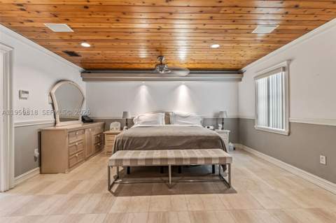 15005 SW 148th St, Miami FL - photo 19 of 40