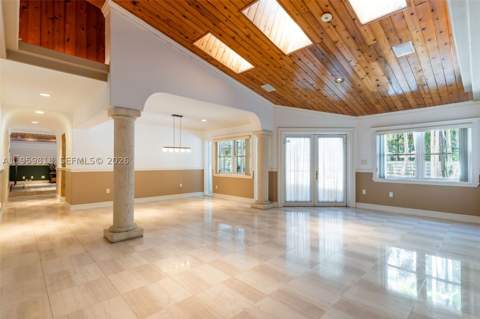 15005 SW 148th St, Miami FL - photo 7 of 40