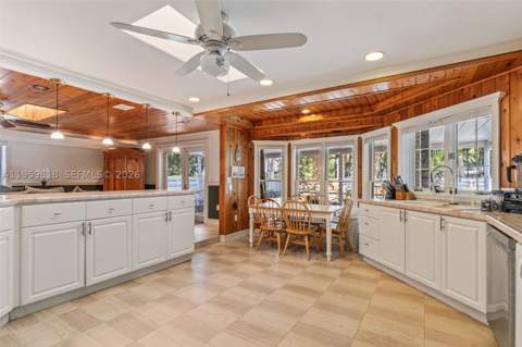 15005 SW 148th St, Miami FL - photo 9 of 40