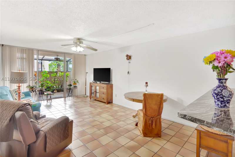 2 bedroom Condominium at 10525 SW 112th Ave 117, Garden Of Kendall Condo N, Miami — photo 1