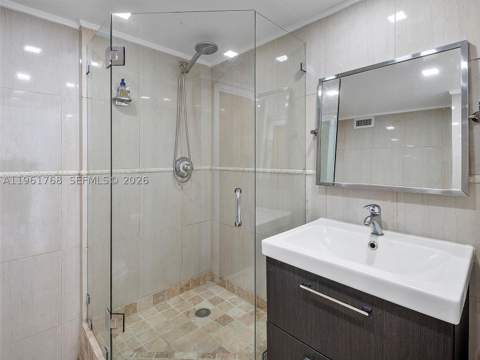 900 Bay Dr 1012, Miami Beach FL - photo 17 of 50