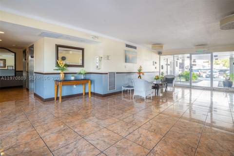 16450 Miami Dr 503, North Miami Beach FL - photo 23 of 31