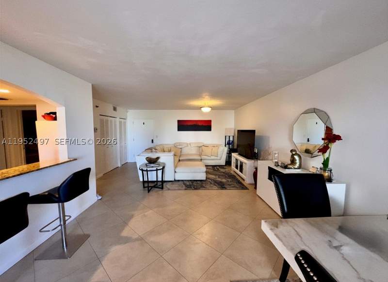 2 bedroom Condominium at 2401 Collins Ave 509, The Riviera Condo, Miami Beach — photo 4