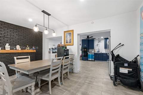 700 SW 44th Pl, Miami FL - photo 12 of 48