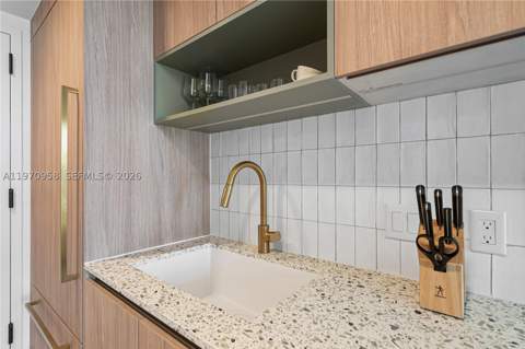 159 NE 6th St 2707, Miami FL - photo 6 of 31