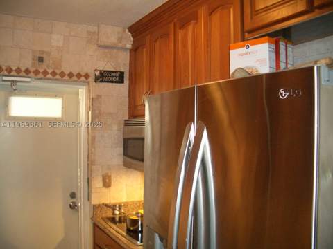 10900 SW 104th St 324, Miami FL - photo 15 of 39