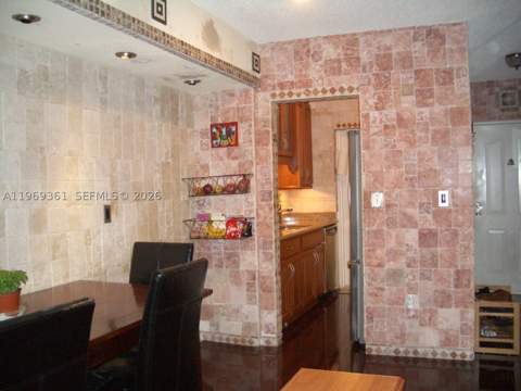 10900 SW 104th St 324, Miami FL - photo 18 of 39