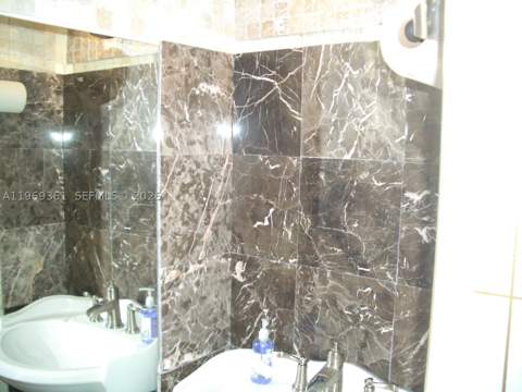 10900 SW 104th St 324, Miami FL - photo 21 of 39