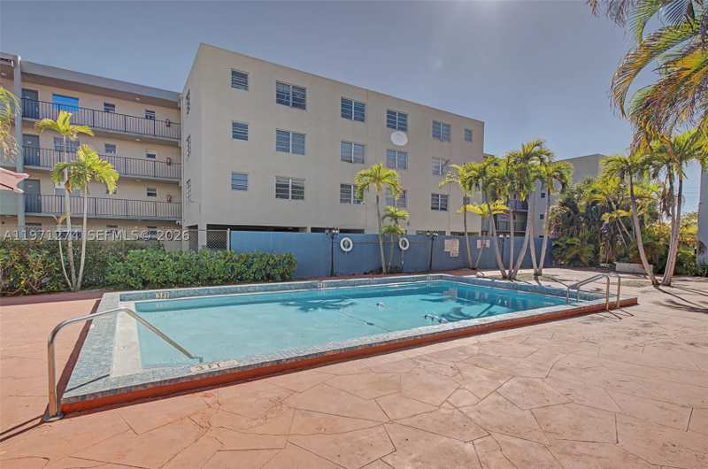 2 bedroom Condominium at 399 NW 72nd Ave 320, Villas San Miguel Condo, Miami — photo 1
