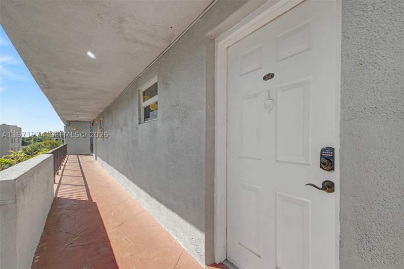 2 bedroom Condominium at 399 NW 72nd Ave 320, Villas San Miguel Condo, Miami — photo 2