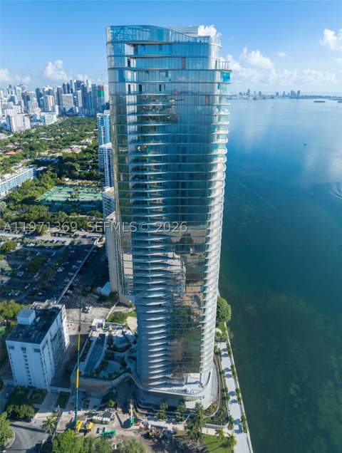 175 SE 25 Rd 2802, Miami FL - photo 8 of 23