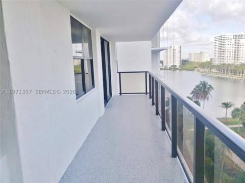 18151 NE 31st Ct 906, Aventura FL - photo 6 of 18