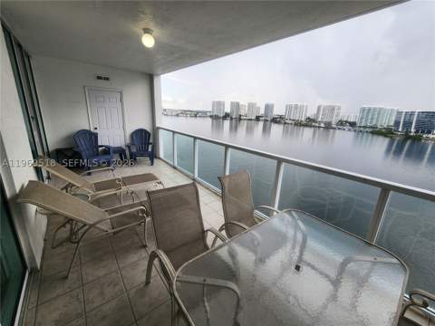 18100 N Bay Rd Ph7, Sunny Isles Beach FL - photo 16 of 28