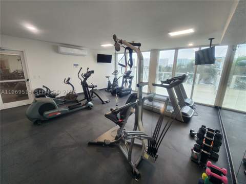 18100 N Bay Rd Ph7, Sunny Isles Beach FL - photo 22 of 28