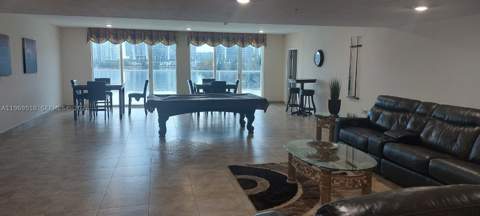 18100 N Bay Rd Ph7, Sunny Isles Beach FL - photo 24 of 28