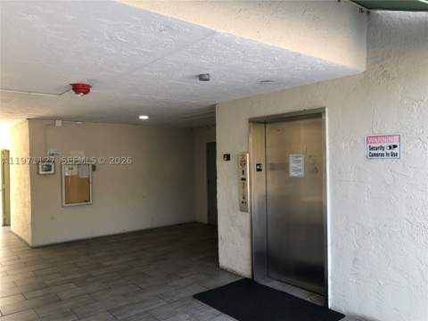 8260 SW 210th St 210, Cutler Bay FL - photo 21 of 23