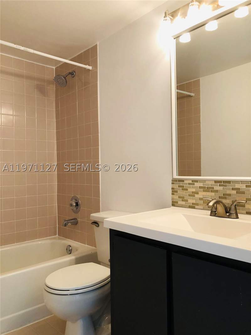 2 bedroom Condominium at 8260 SW 210th St 210, Saga Bay Gardens Condo, Cutler Bay — photo 5