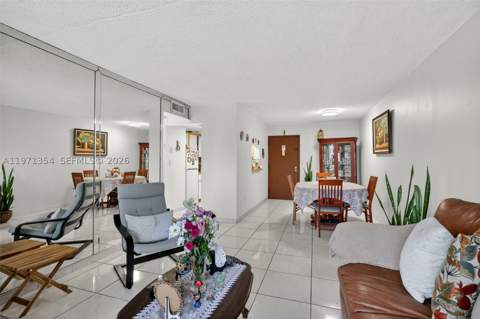 9678 Fontainebleau Blvd 410, Miami FL - photo 10 of 35
