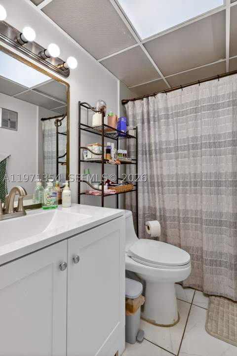 9678 Fontainebleau Blvd 410, Miami FL - photo 19 of 35
