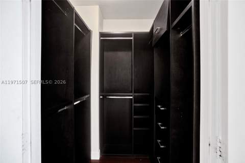 601 NE 36th St 1908, Miami FL - photo 7 of 57