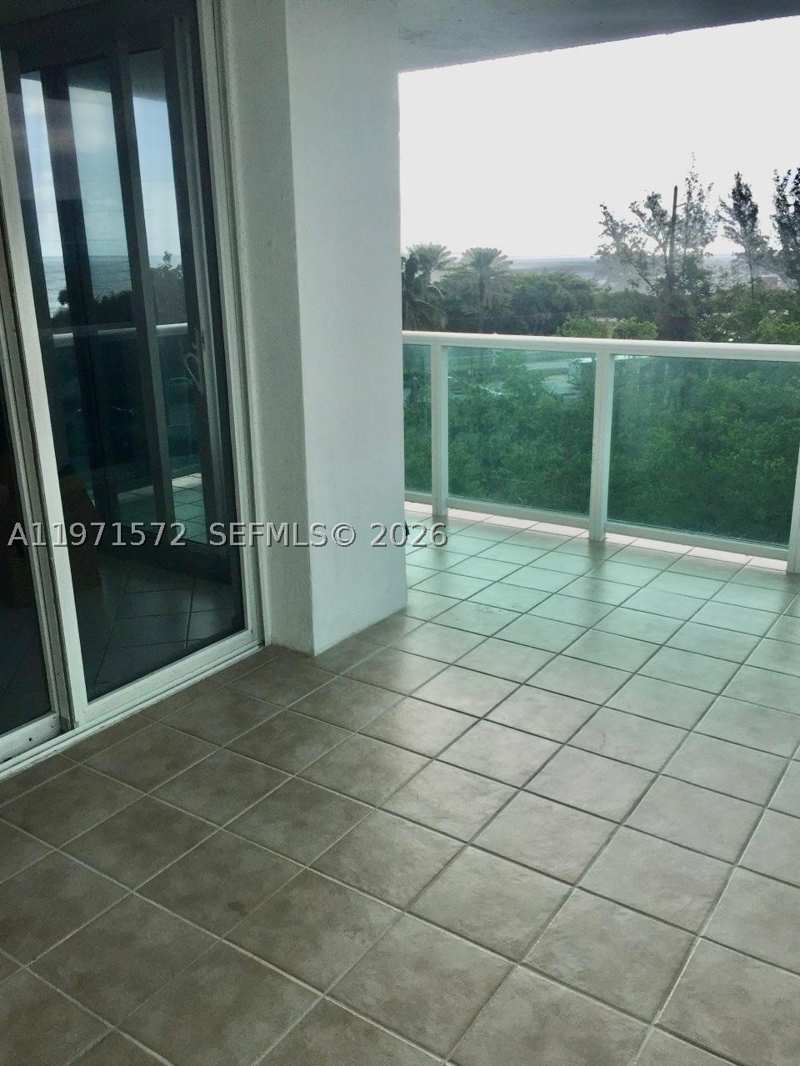2 bedroom Condominium at 100 Bayview Dr 516, Arlen House East Condo, Sunny Isles Beach — photo 1