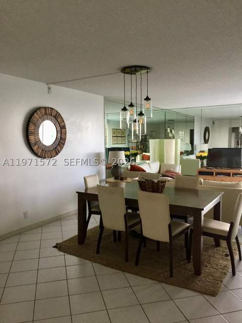 100 Bayview Dr 516, Sunny Isles Beach FL - photo 17 of 43