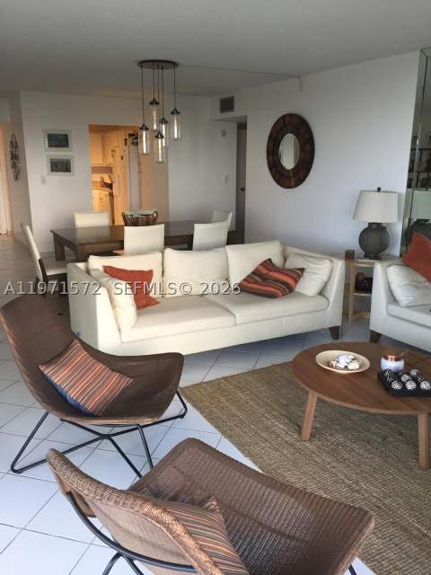100 Bayview Dr 516, Sunny Isles Beach FL - photo 19 of 43