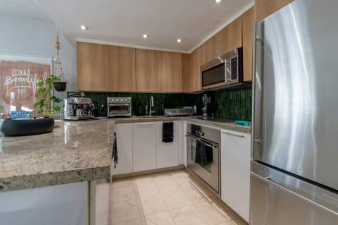 1061 Michigan Ave 4, Miami Beach FL - photo 10 of 22